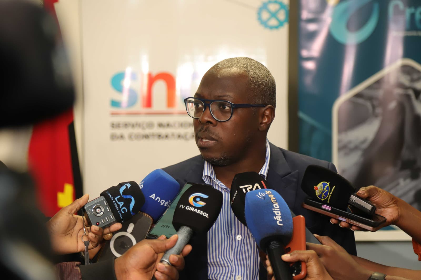 Cerimónia de assinatura de contratos SNCP